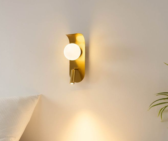 Applique Murale Dorée