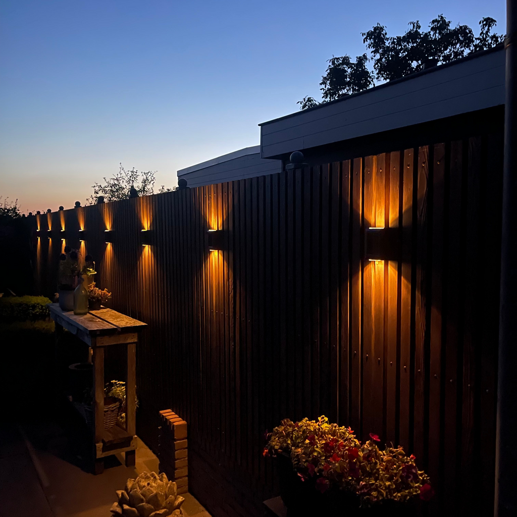 Applique Murale Solaire LED Extérieur Double Faisceau Eleganz Wohnen